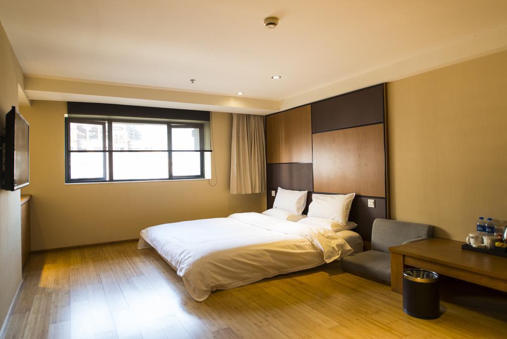 Ji Hotel Wuhan Guanggu Plaza المظهر الخارجي الصورة