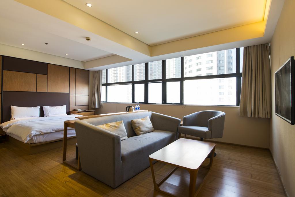 Ji Hotel Wuhan Guanggu Plaza المظهر الخارجي الصورة